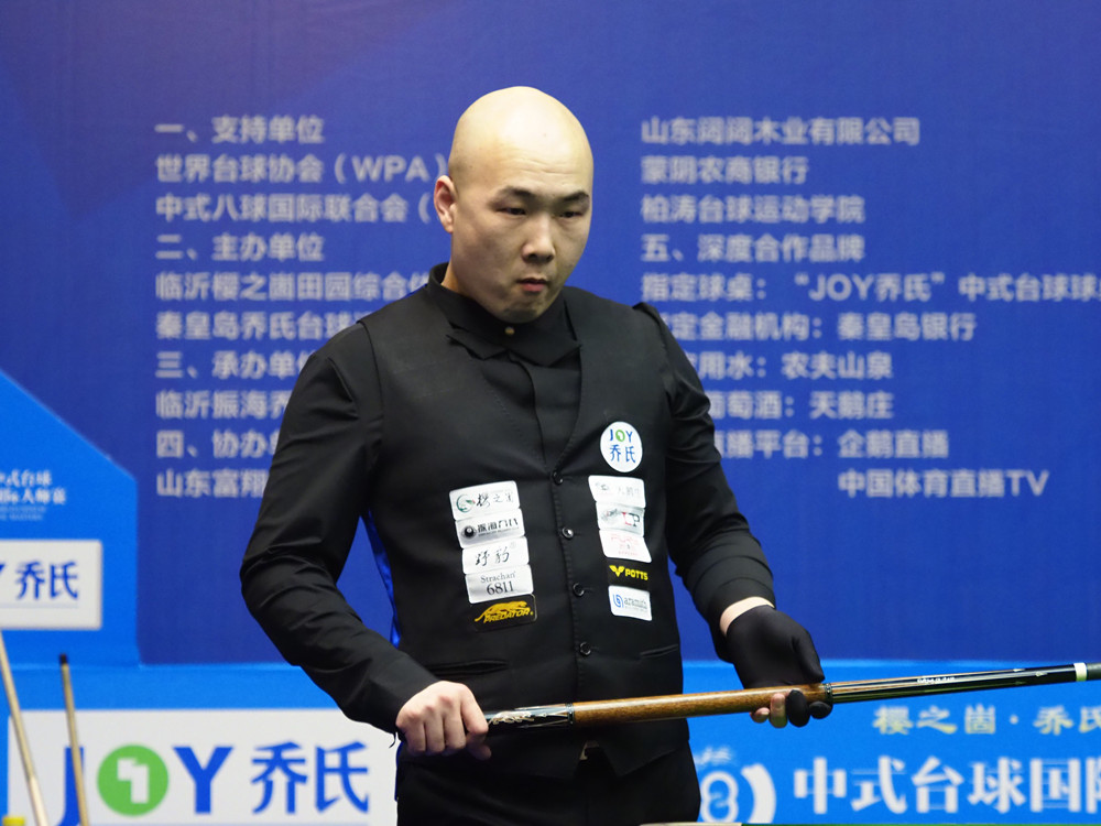 他在场上的 他在场上的