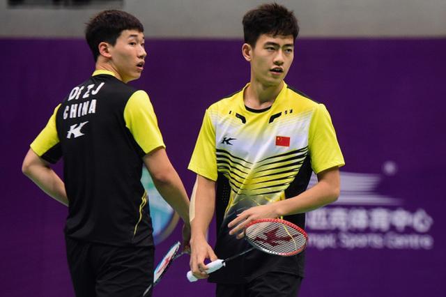 站了出来 站了出来