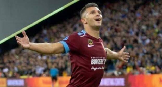 军缔造者 军缔造者